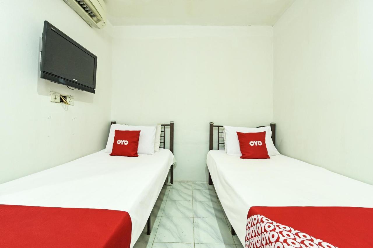 Oyo 90643 Gks Hotel Seremban Exterior foto