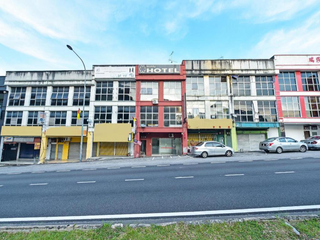 Oyo 90643 Gks Hotel Seremban Exterior foto